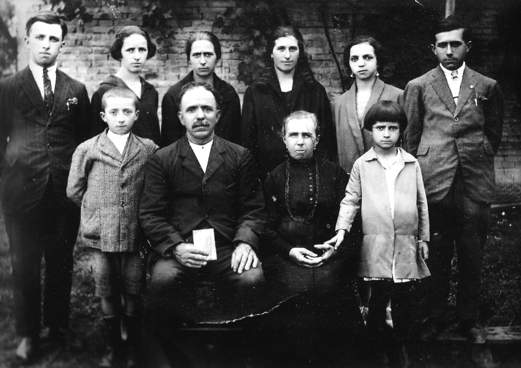 Fam Corradini Giuseppe- Adelmo Fernando